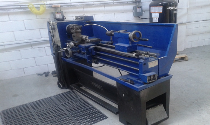Torno Presice Machinery 14� X 40�